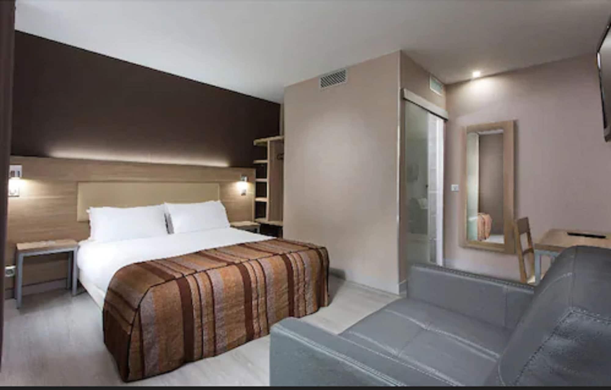 Hotel Des Pavillons Париж Экстерьер фото